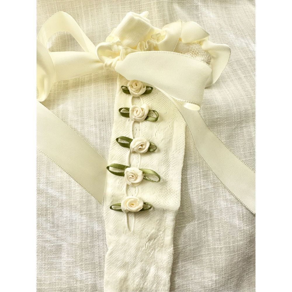 Cream rose bud delicate socks - Fairycore - Picture 2 of 2
